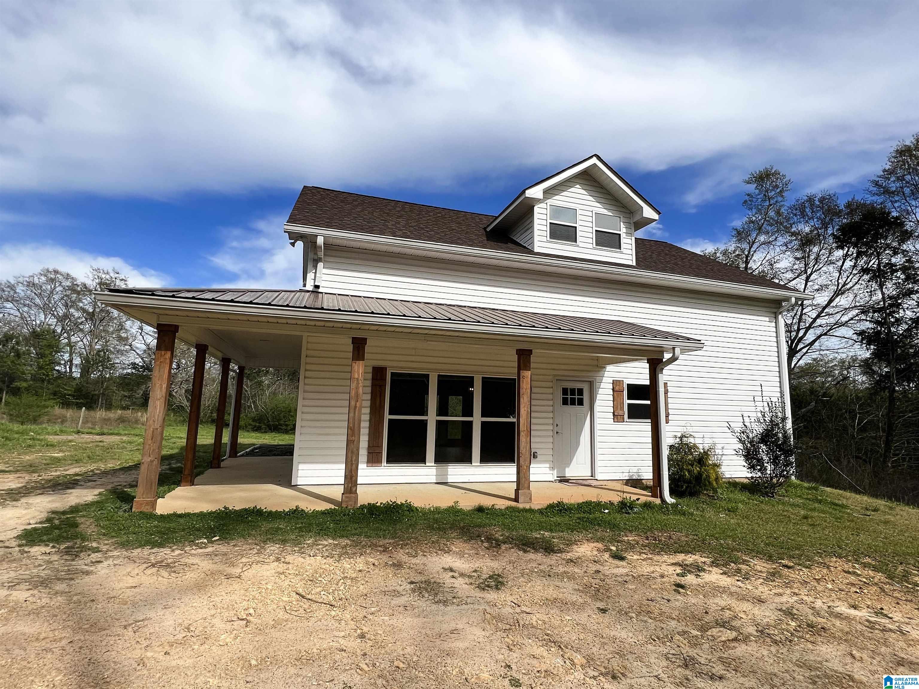 329 Southwest 2nd Street Roanoke, AL 36274 - Photo 1 of 43