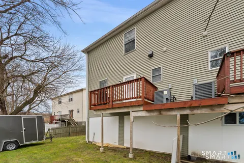 $629,900 | 130 Brentwood Avenue, Fairfield, CT 06825