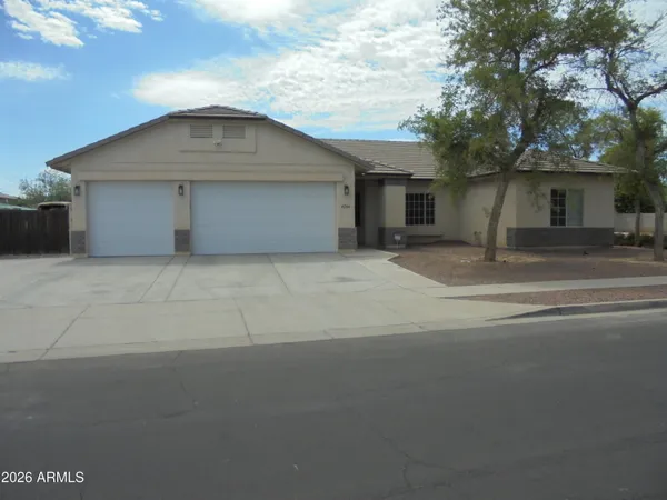 $455,000 | 4204 South 78th Lane, Phoenix, AZ 85043