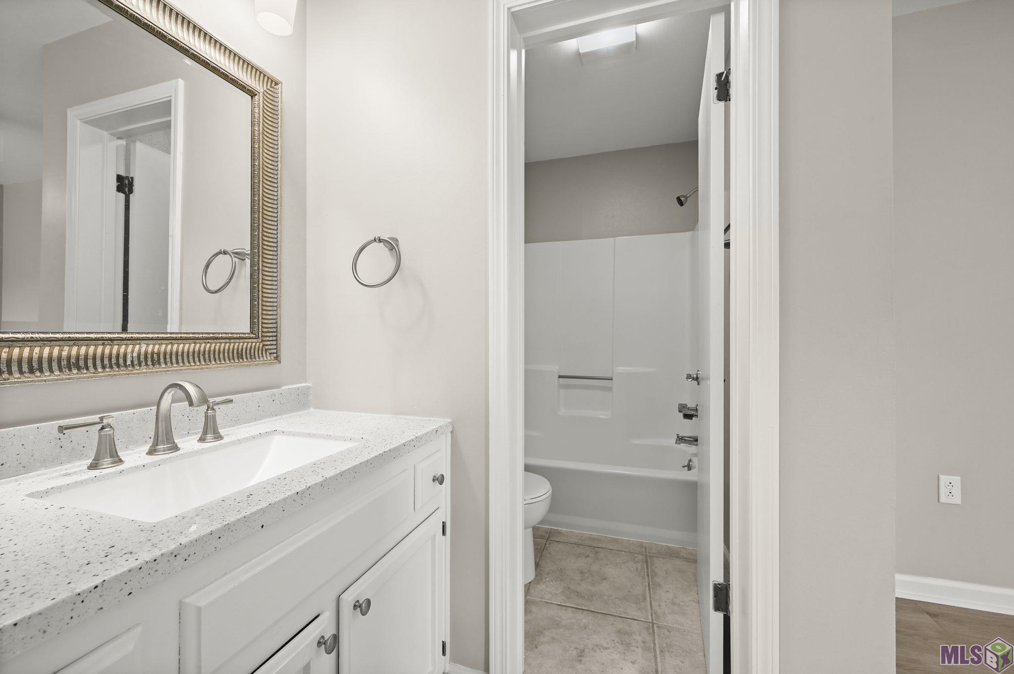 940 Ridgepoint Court, Unit 940 Baton Rouge, LA 70810 - Photo 15 of 21