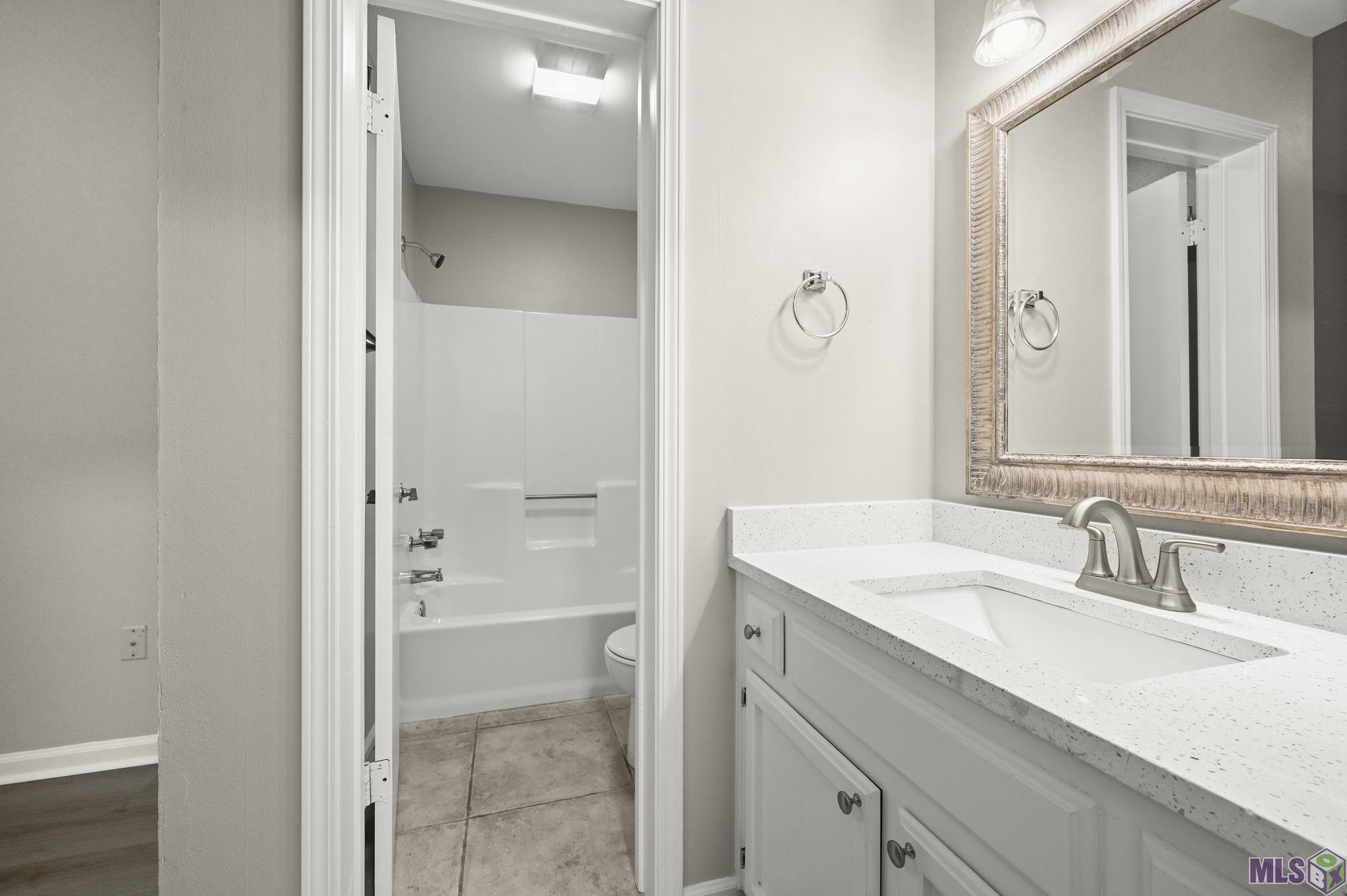 940 Ridgepoint Court, Unit 940 Baton Rouge, LA 70810 - Photo 19 of 21