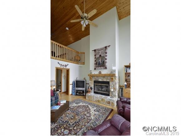 21 Jenny Rae Lane Waynesville, NC 28786 - Photo 4 of 24 Gallery Image 4
