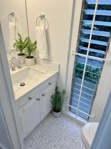 $7,000 | 1252 De La Guerra Road, Santa Barbara, CA 93103