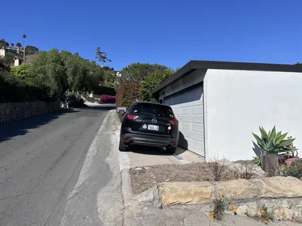 $7,000 | 1252 De La Guerra Road, Santa Barbara, CA 93103