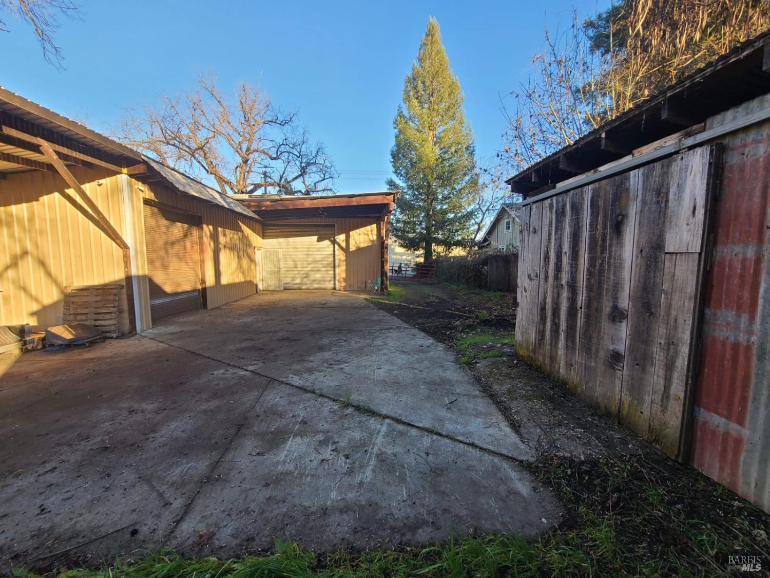 76440 Covelo Road Covelo, CA 95428 - Photo 12 of 19 a view of a backyard of the house