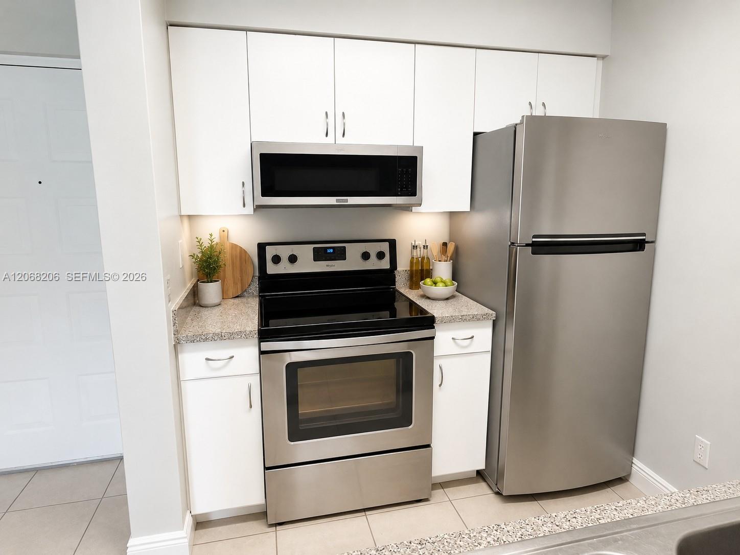 460 South Park Road, Unit 106 Hollywood, FL 33021 - Photo 4 of 16 Gallery Image 4