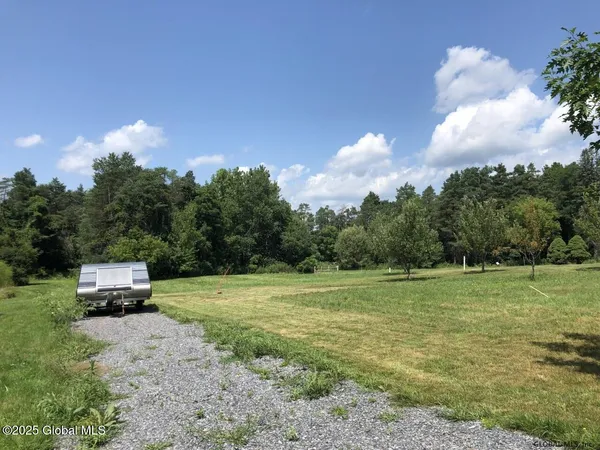 $114,900 | 80 Ashdown Road, Clifton Park, NY 12019