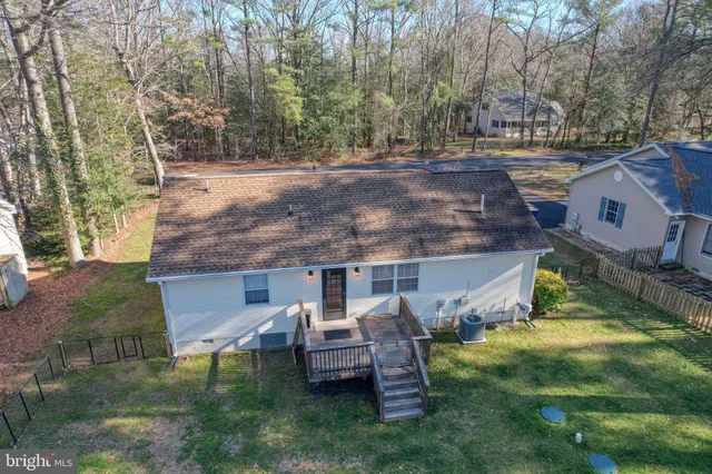 $369,500 | 28 Lakewood Drive, Lewes, DE 19958
