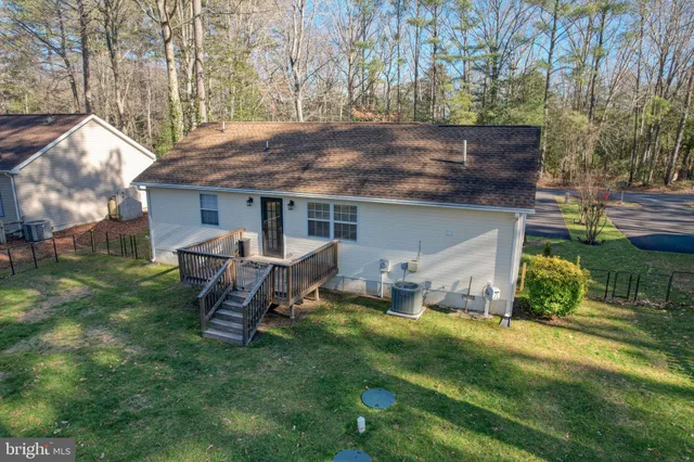 $369,500 | 28 Lakewood Drive, Lewes, DE 19958