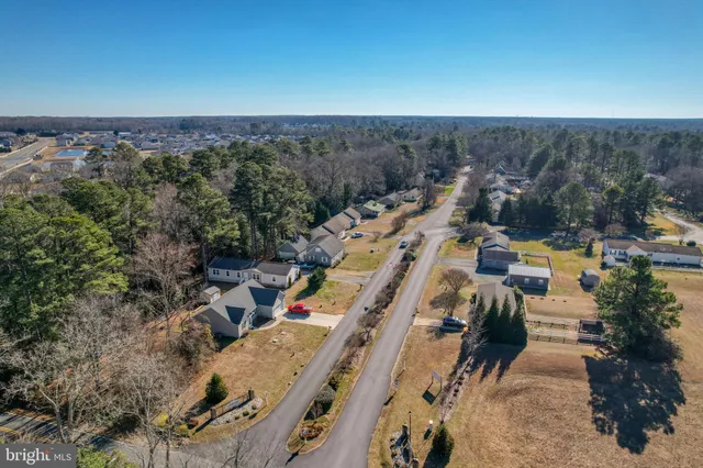 $369,500 | 28 Lakewood Drive, Lewes, DE 19958