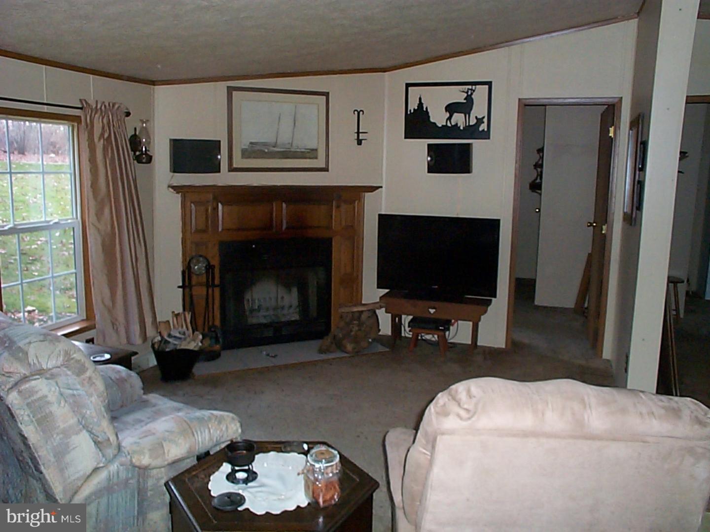 5941 Windmill Road Parkesburg, PA 19365 - Photo 13 of 18 Living Room
