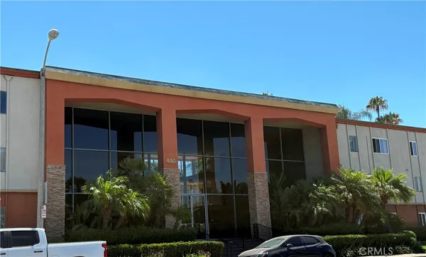 $2,100 | 400 North Acacia Avenue, Fullerton, CA 92831