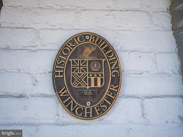 $489,900 | 703 South Loudoun Street, Winchester, VA 22601