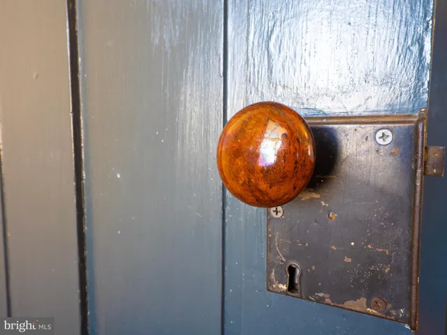 $489,900 | 703 South Loudoun Street, Winchester, VA 22601