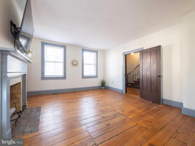 $489,900 | 703 South Loudoun Street, Winchester, VA 22601