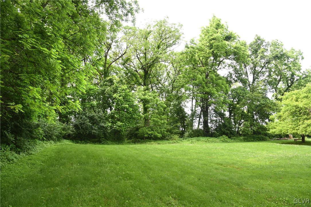 4036 Hollo Road Easton, PA 18045 - Photo 16 of 46 Gallery Image 16