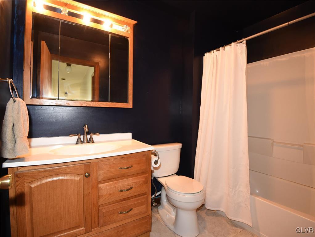 4036 Hollo Road Easton, PA 18045 - Photo 44 of 46 2nd level full bath; bathroom will be painted in "