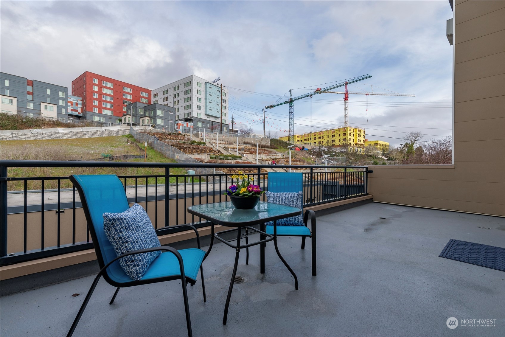 321 10th Avenue South, Unit 616 Seattle, WA 98144 - Photo 11 of 19