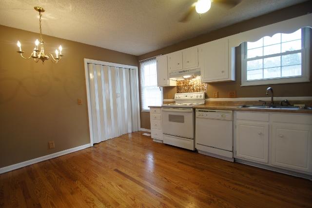 1009 Jacksons Valley Road Hermitage, TN 37076 - Photo 9 of 12 Gallery Image 9