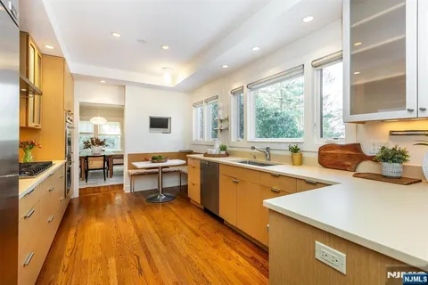 $1,399,999 | 166 Montclair Avenue, Montclair, NJ 07042