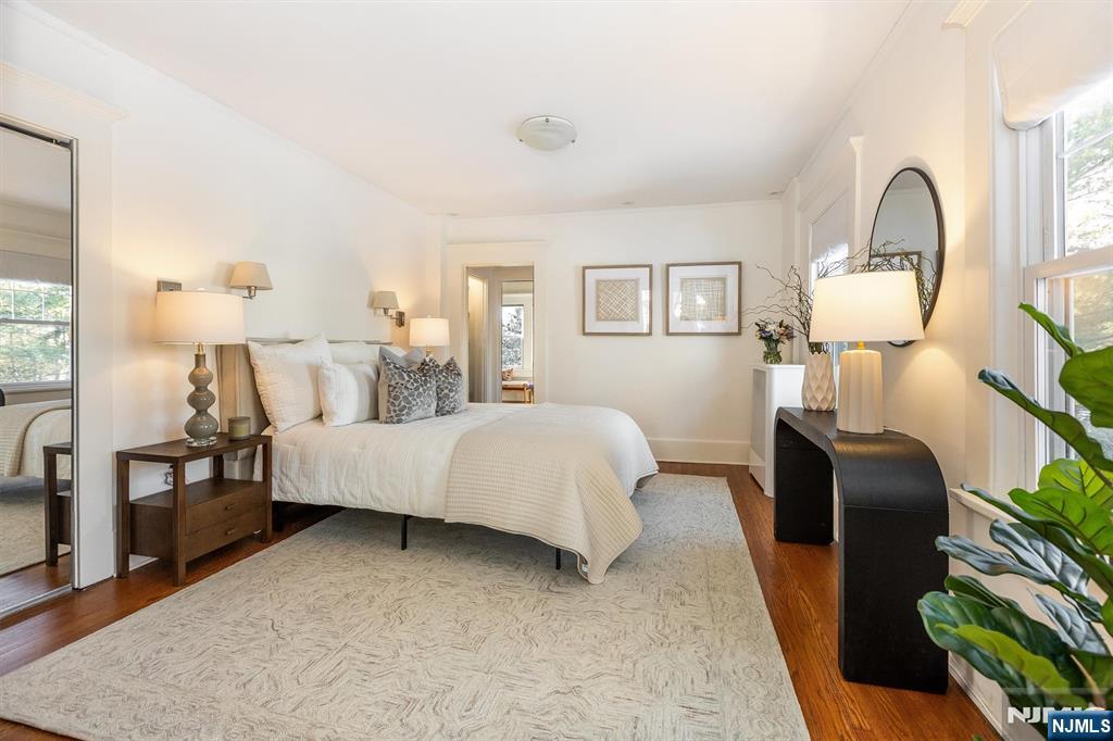 166 Montclair Avenue Montclair, NJ 07042 - Photo 19 of 38