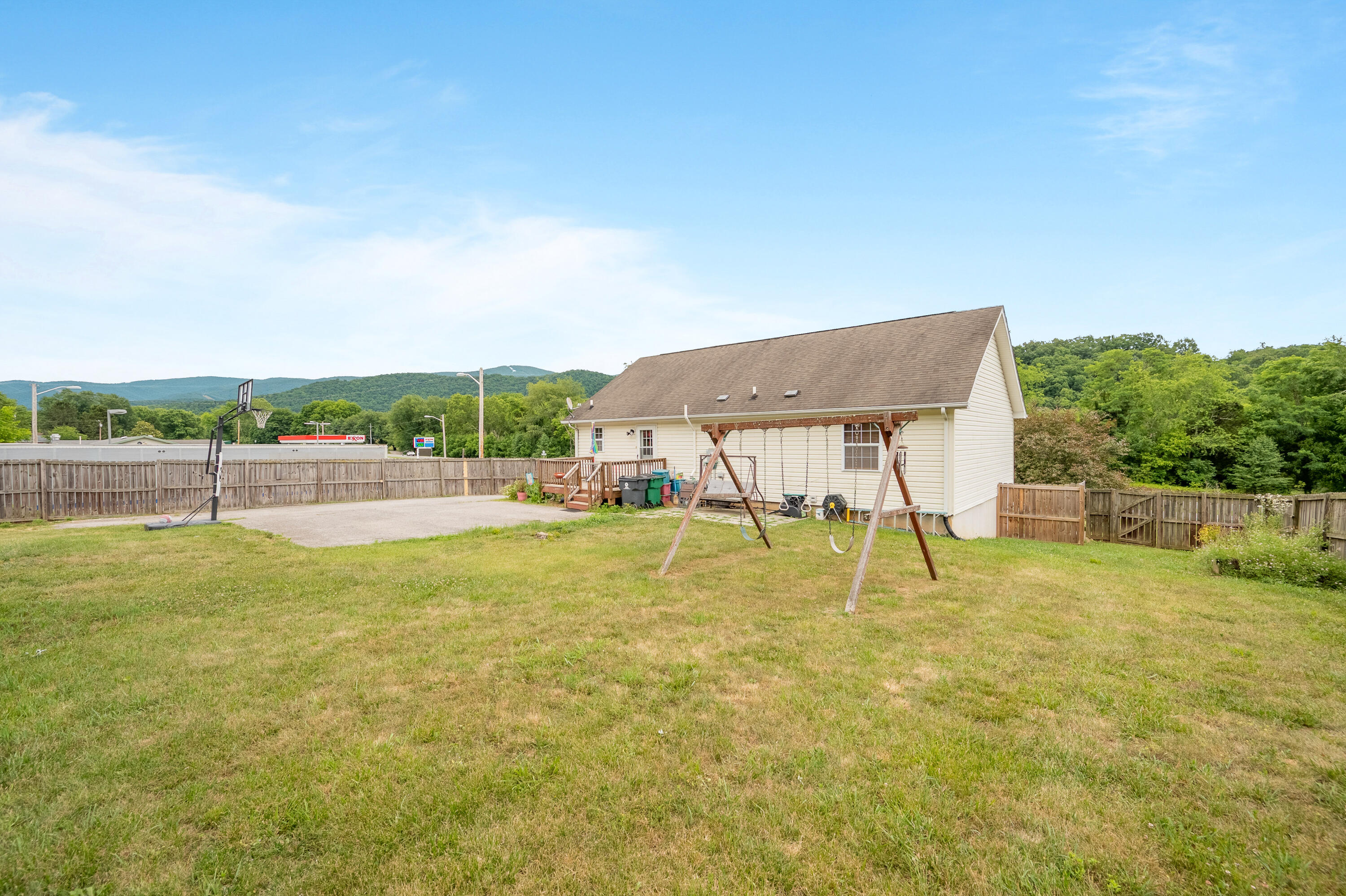 7100 Roanoke Road Shawsville, VA 24162 - Photo 49 of 59 shawsville-47