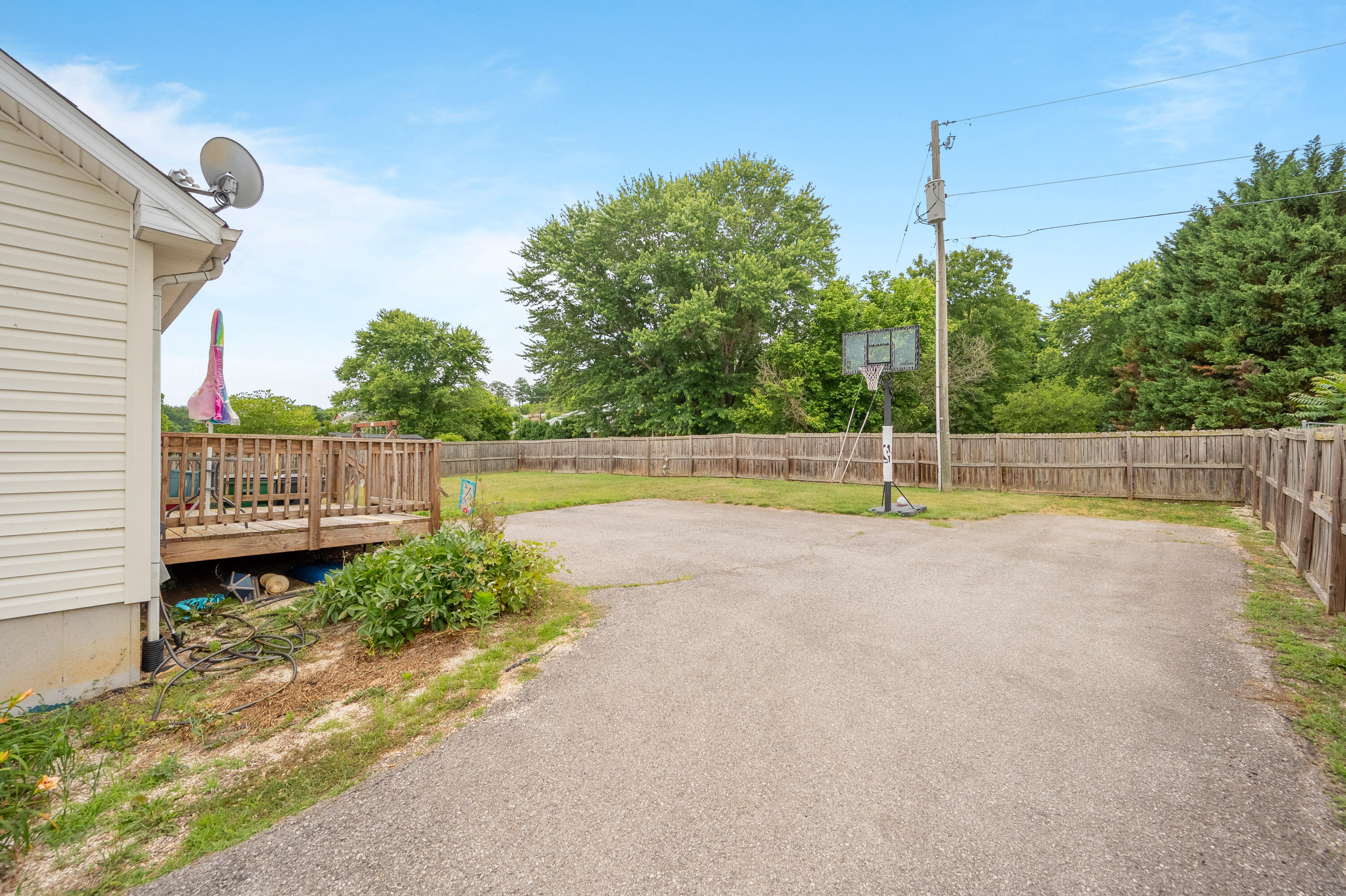 7100 Roanoke Road Shawsville, VA 24162 - Photo 58 of 59 shawsville-57
