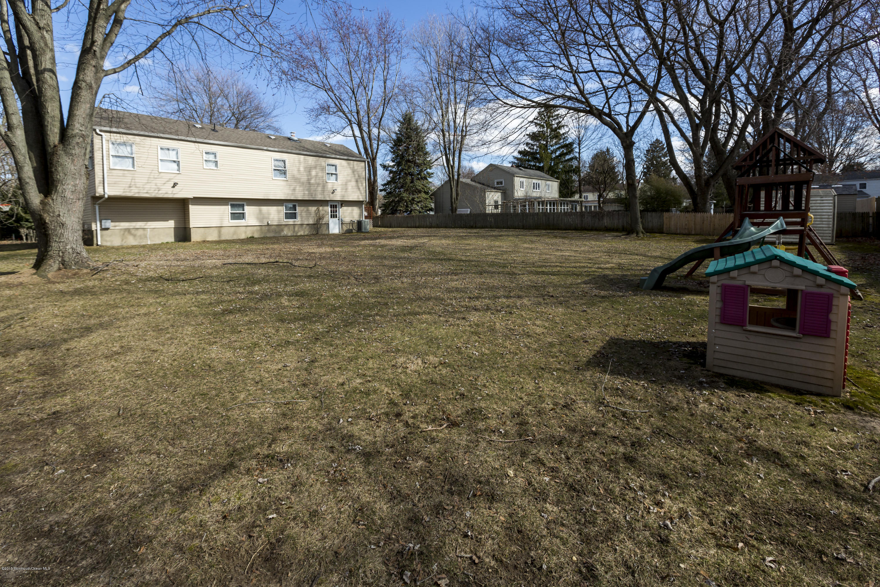 17 Old Manor Road Holmdel, NJ 07733 - Photo 20 of 24 24_Backyard.jpg