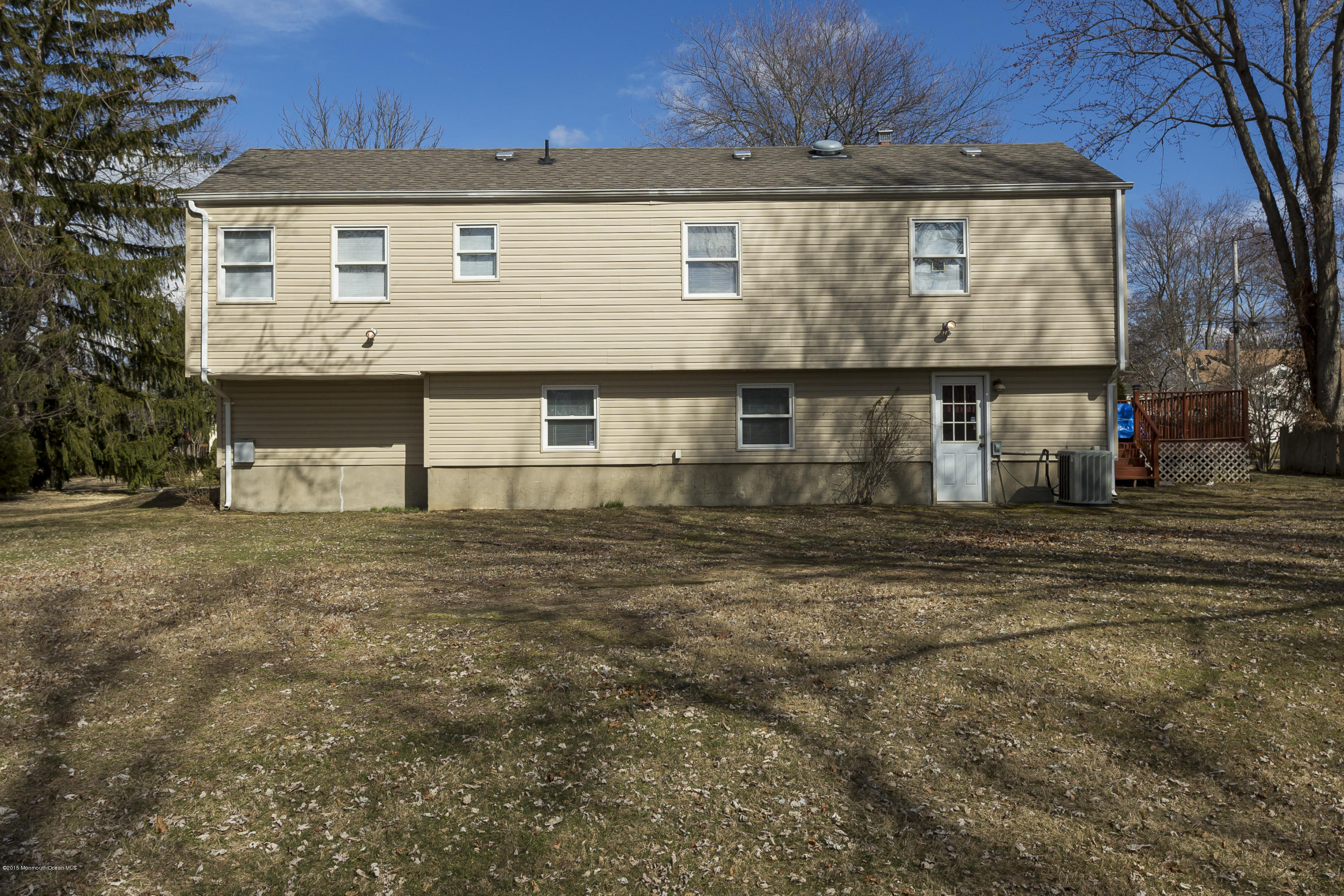 17 Old Manor Road Holmdel, NJ 07733 - Photo 22 of 24 26_House Back.jpg
