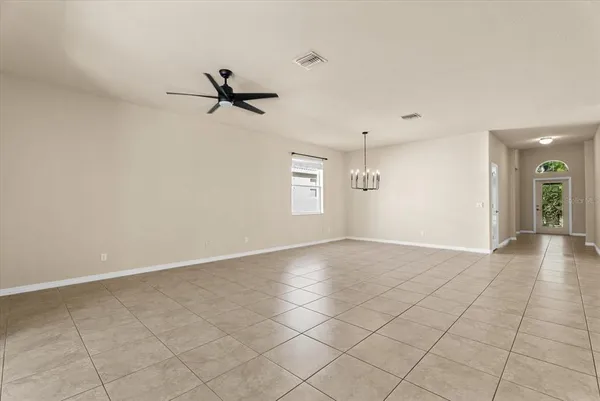 $3,600 | 11711 Breadfruit Lane, Venice, FL 34292