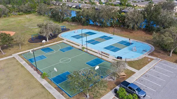 $3,500 | 11711 Breadfruit Lane, Venice, FL 34292