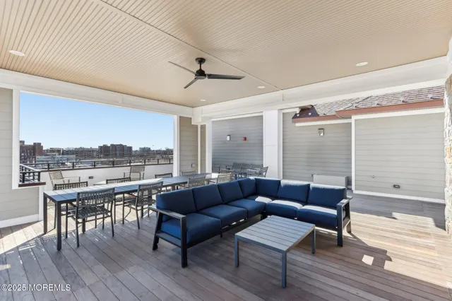 $2,950 | 272 Willow Avenue, Unit 211B, Long Branch, NJ 07740