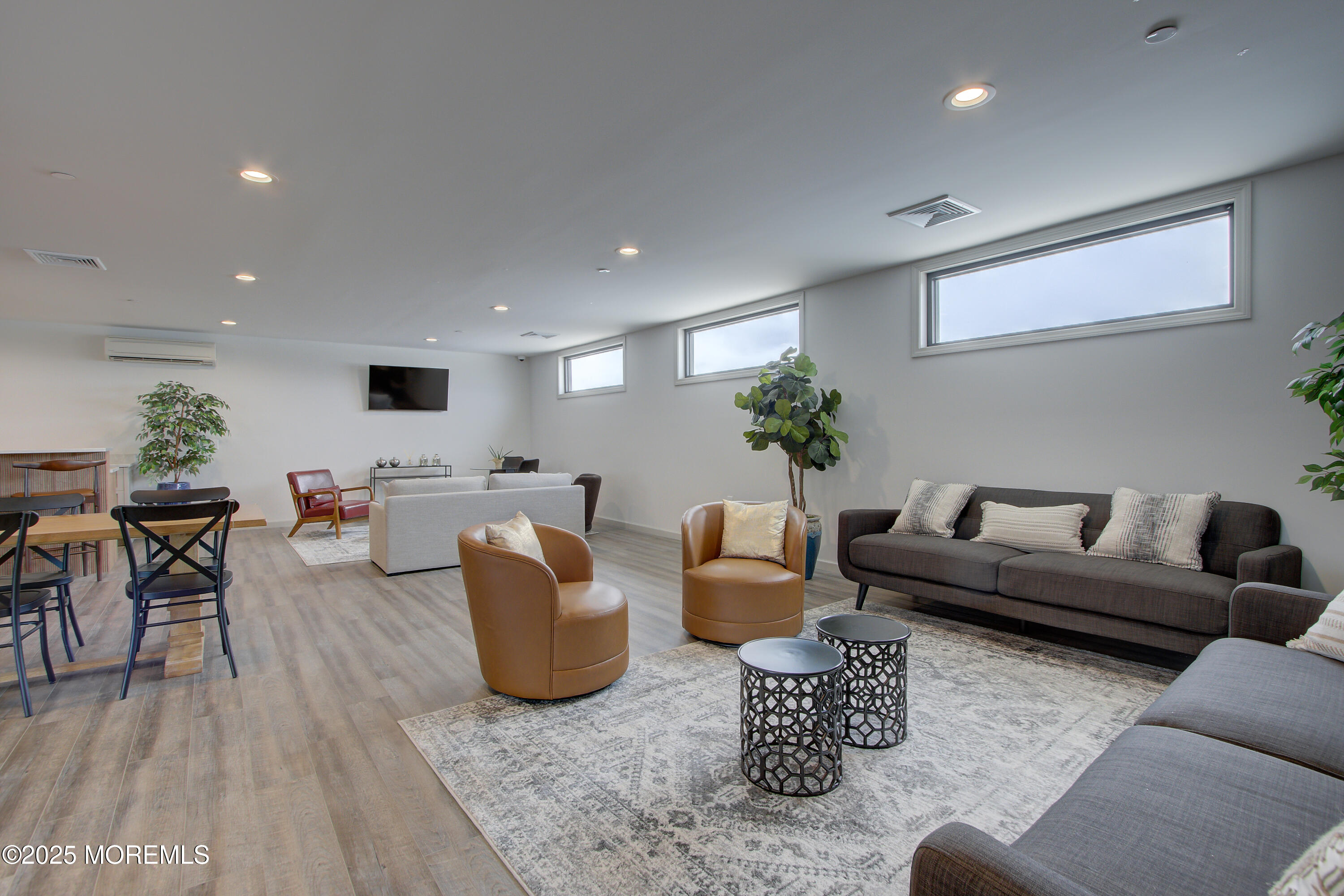 272 Willow Avenue, Unit 211B Long Branch, NJ 07740 - Photo 41 of 86 _E3A0422_3_4_5_6Interior03