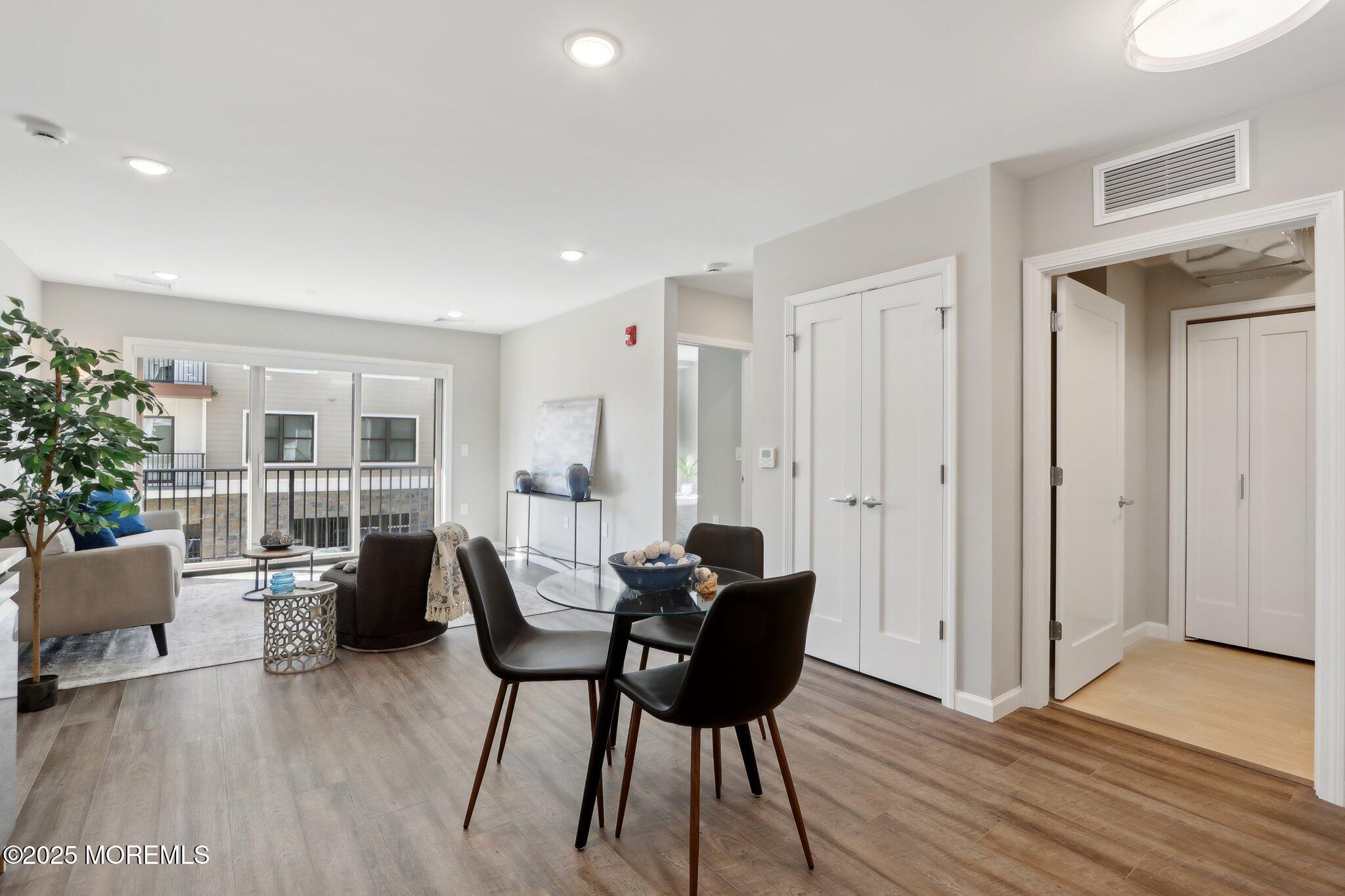 272 Willow Avenue, Unit 211B Long Branch, NJ 07740 - Photo 5 of 86 6-web-or-mls-258 Morris Avenue 212-006