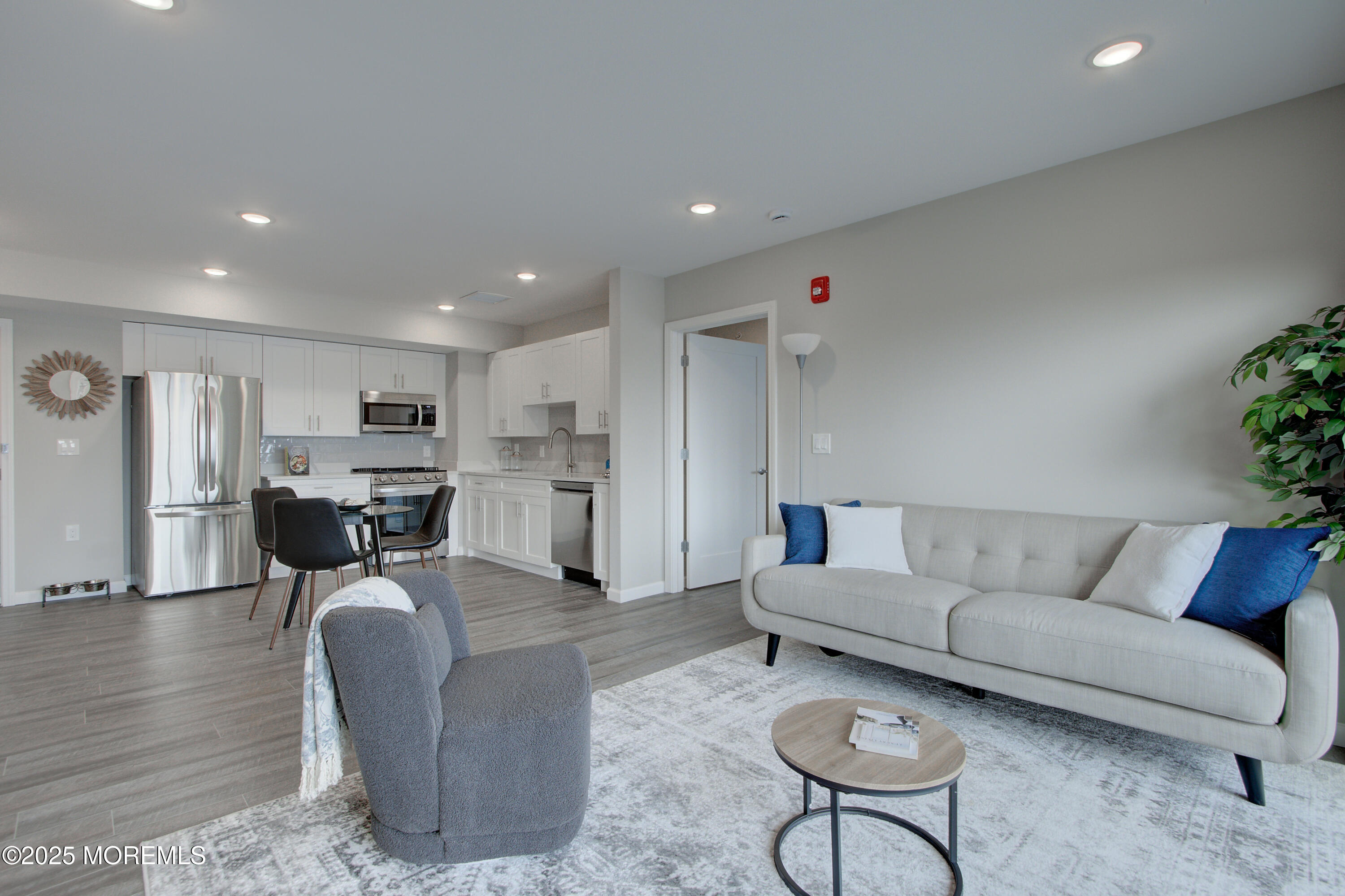 272 Willow Avenue, Unit 211B Long Branch, NJ 07740 - Photo 70 of 86 _E3A0622_3_4_5_6Interior03