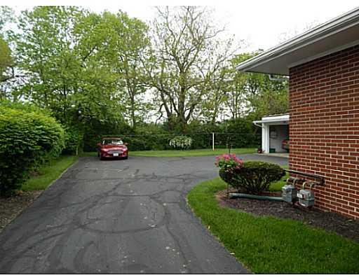 1326 St Paris Pike Springfield, OH 45504 - Photo 17 of 25
