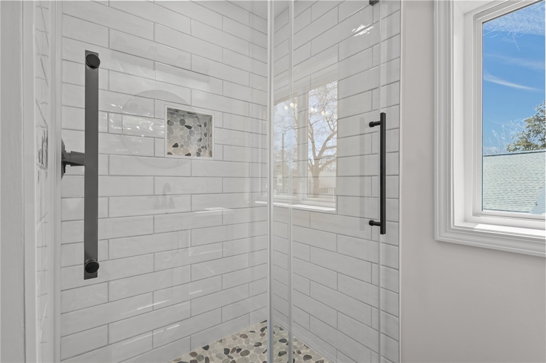 176 Horse Neck Road Warwick, RI 02889 - Photo 33 of 42