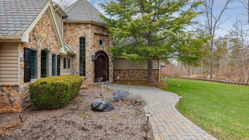 19 Partridge Road Flemington, NJ 08822 - Photo 4 of 41