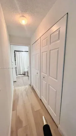 $124,500 | 10303 Sunrise Lakes Boulevard, Unit 211, Sunrise, FL 33322