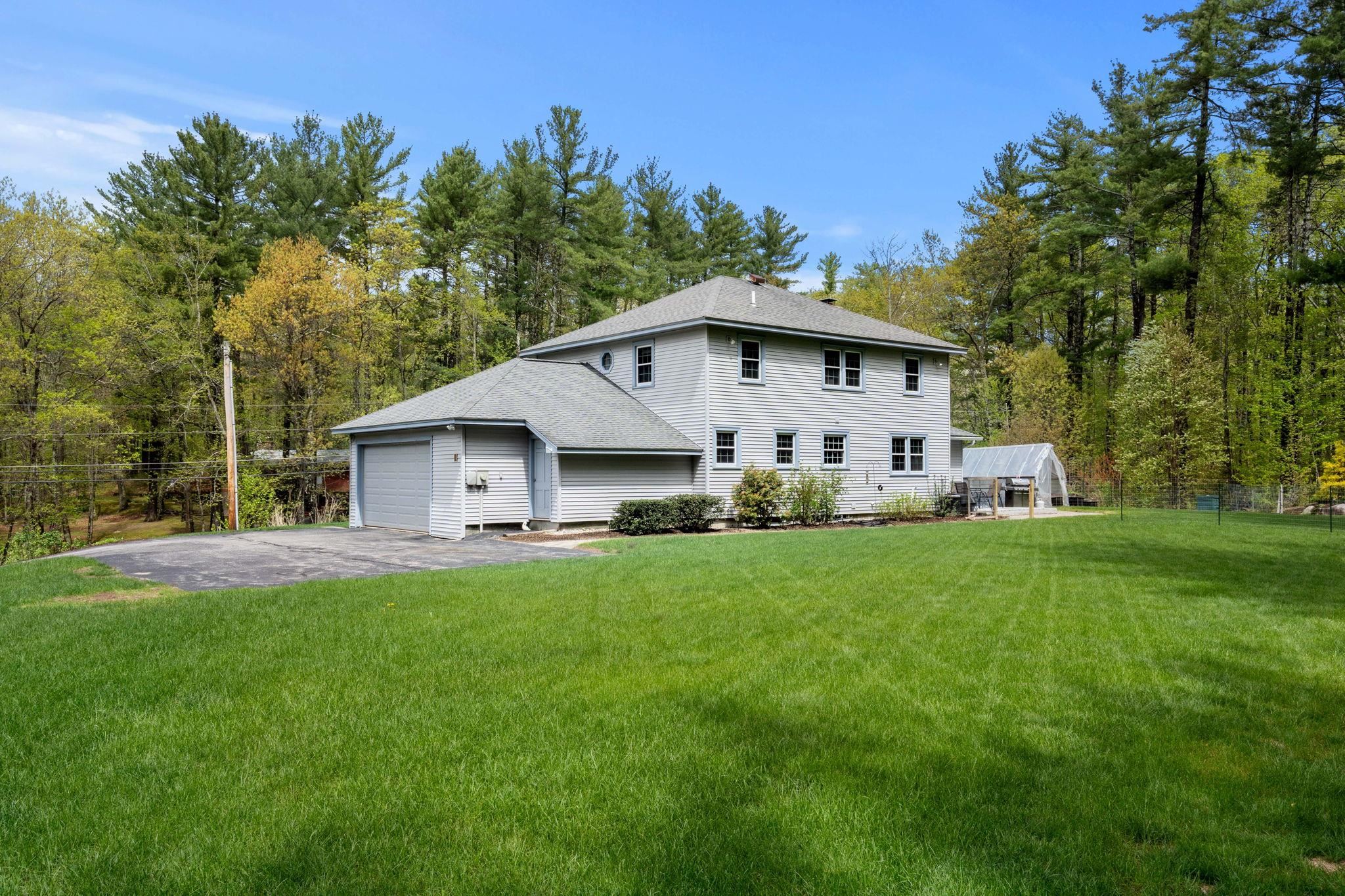 33 Truell Road Hollis, NH 03049 - Photo 3 of 46