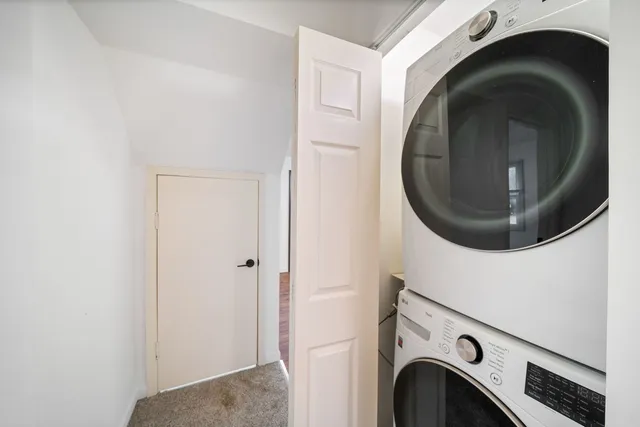 a close up view of washer and dryer