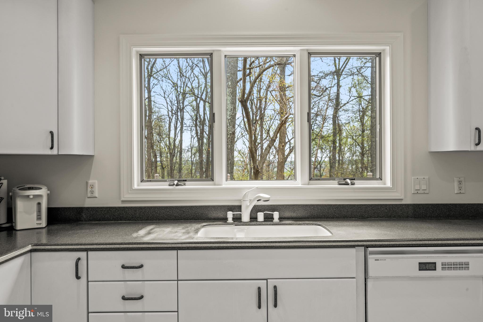 13019 Jerome Jay Drive Cockeysville, MD 21030 - Photo 28 of 61