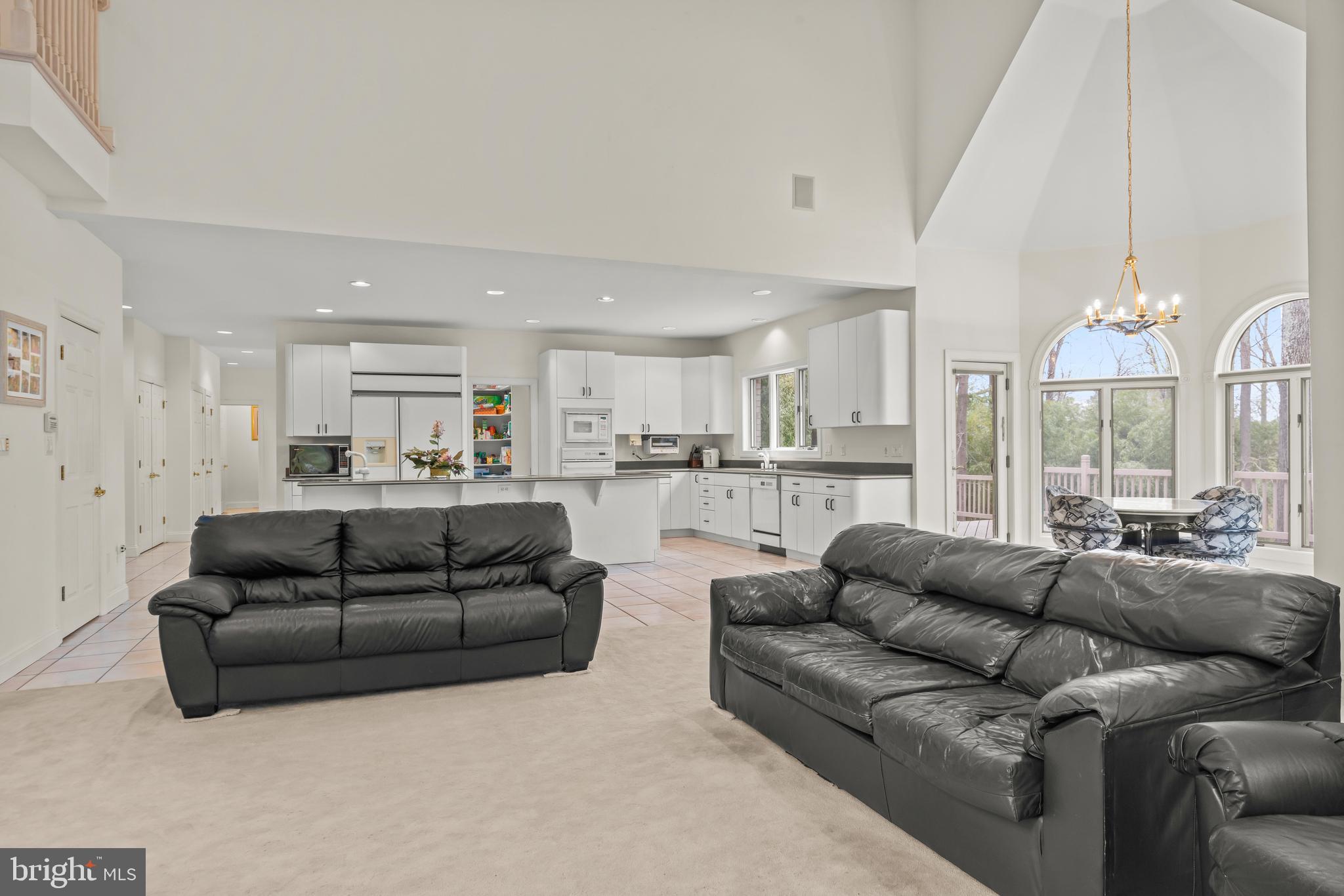13019 Jerome Jay Drive Cockeysville, MD 21030 - Photo 33 of 61 a living room with furniture and a large window