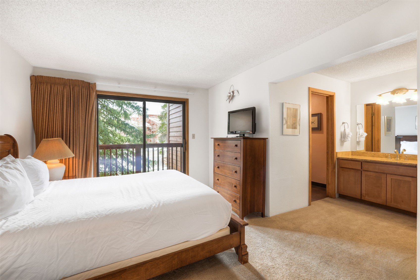 400 4 O Clock Road, Unit D Breckenridge, CO 80424 - Photo 14 of 28