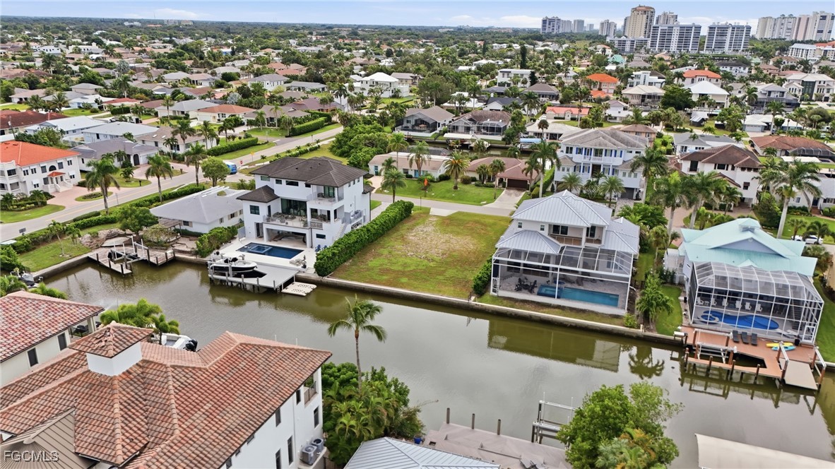 469 Trade Winds Avenue Naples, FL 34108 - Photo 19 of 24
