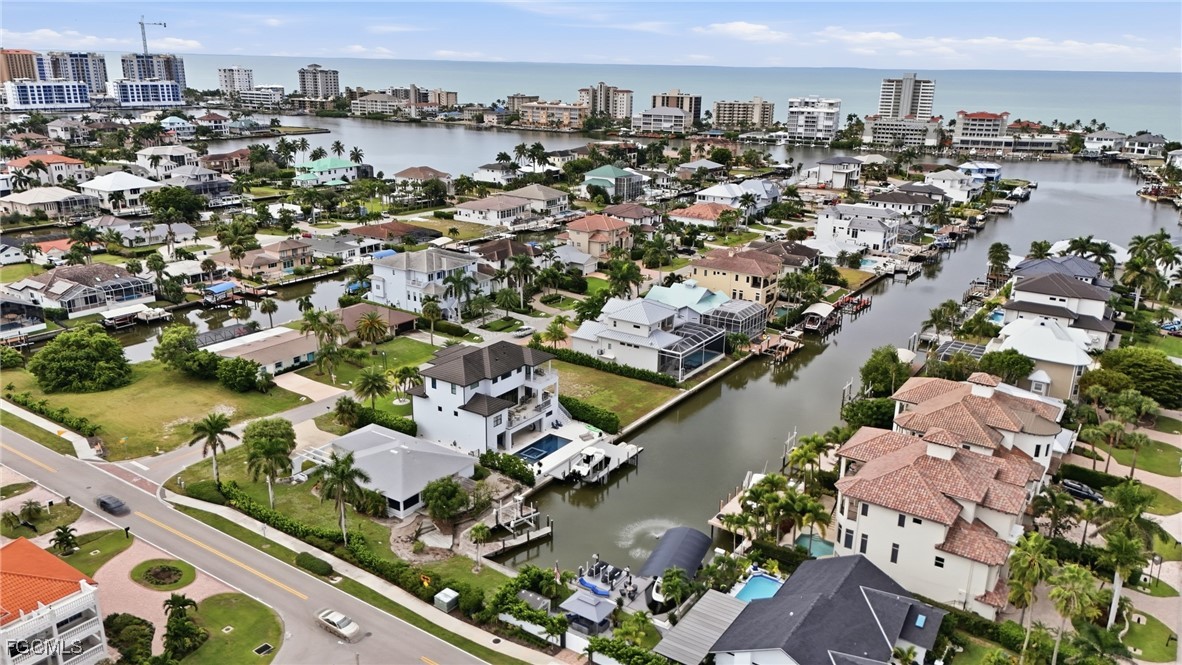 469 Trade Winds Avenue Naples, FL 34108 - Photo 23 of 24