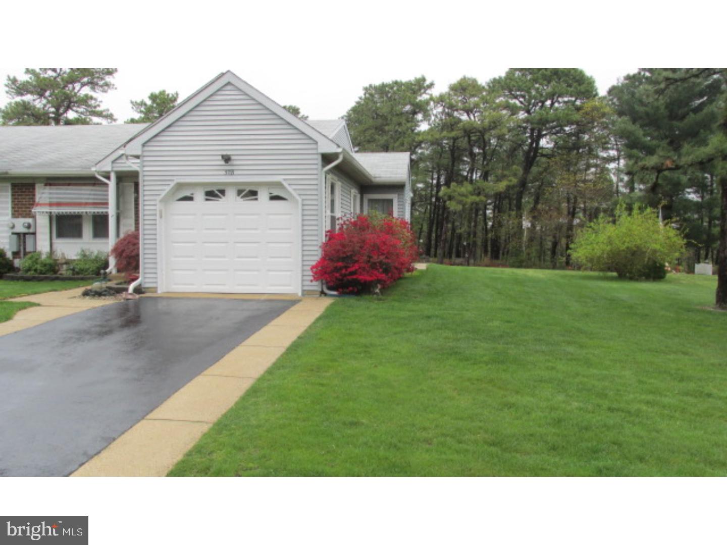 57 B Sunset Road, Unit B Whiting, NJ 08759 - Photo 3 of 24 Side Yard