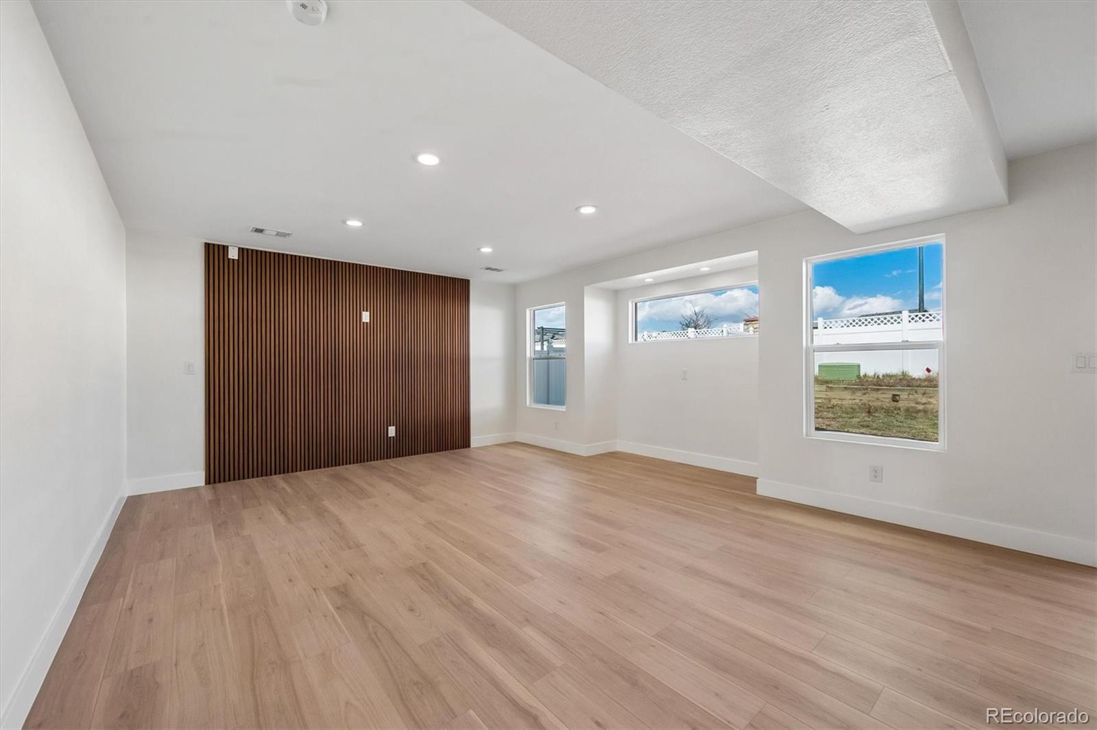 5034 Perth Court Denver, CO 80249 - Photo 11 of 28