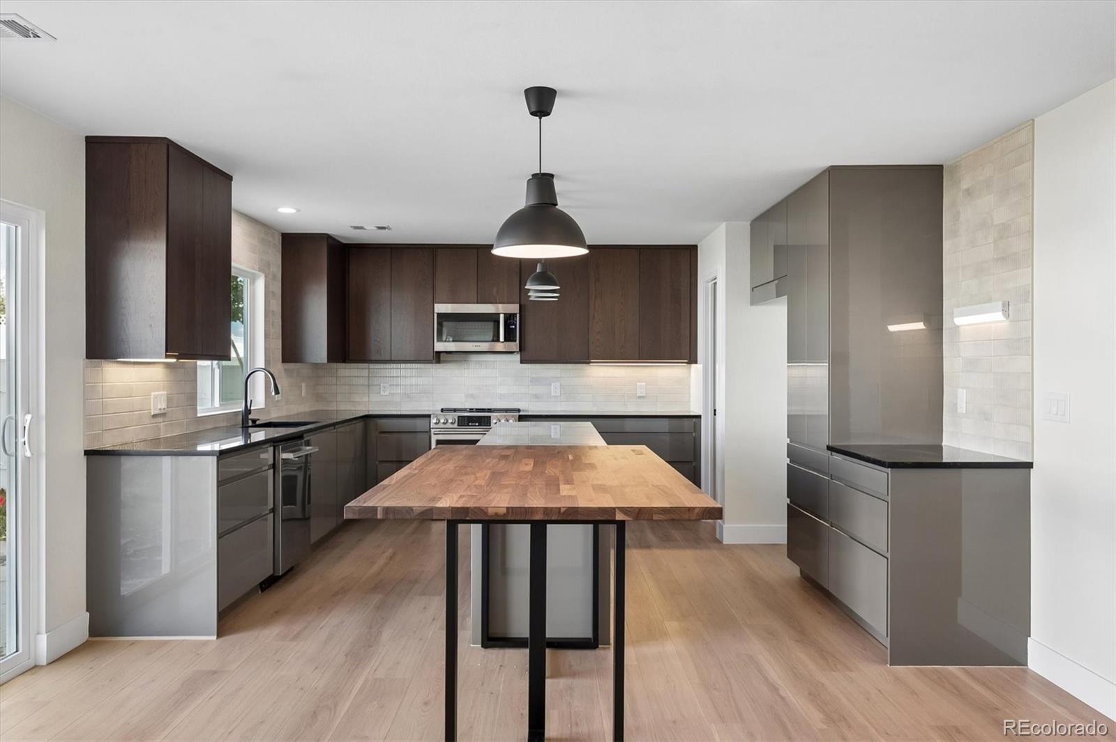 5034 Perth Court Denver, CO 80249 - Photo 7 of 28