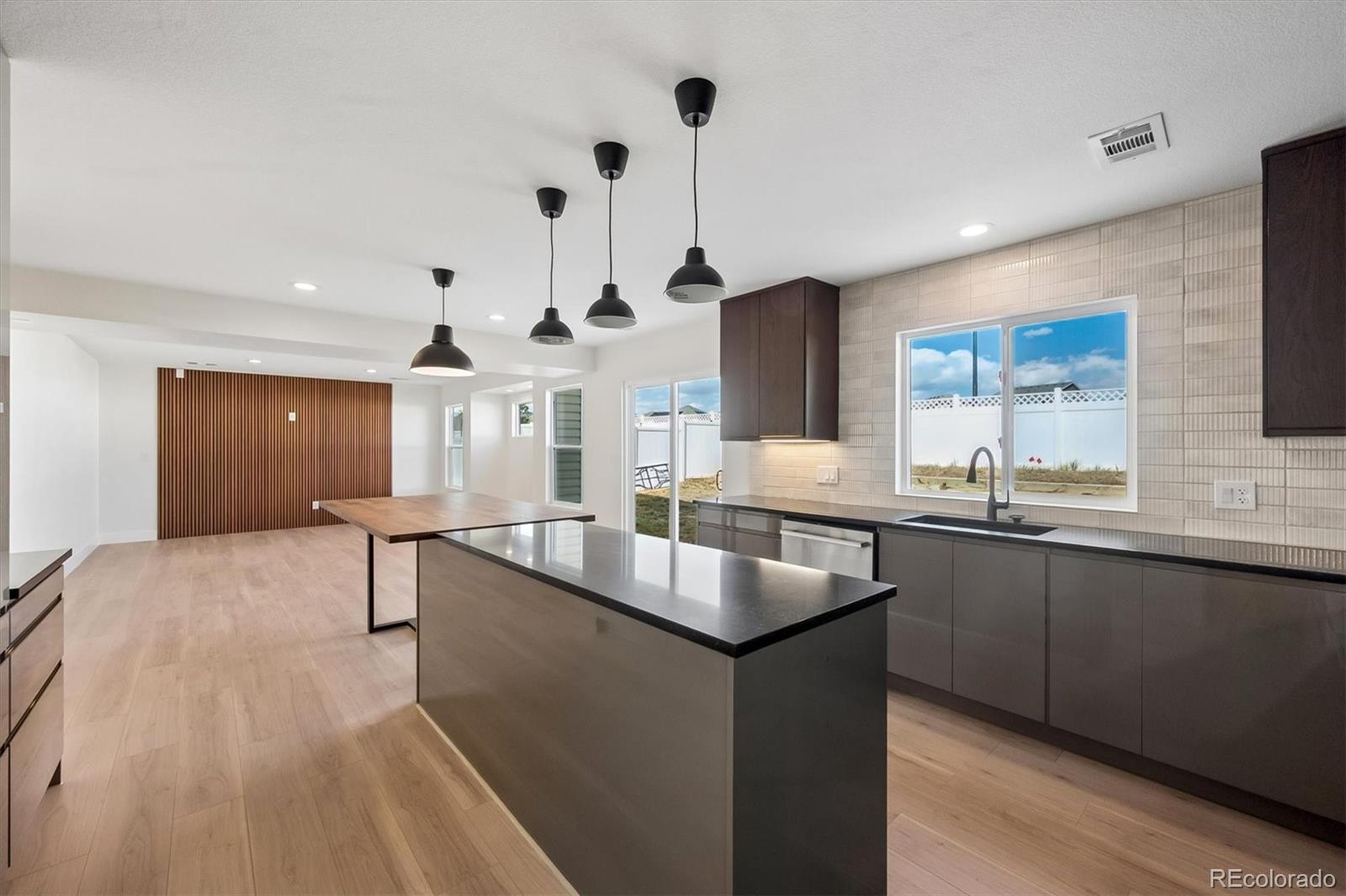 5034 Perth Court Denver, CO 80249 - Photo 9 of 28